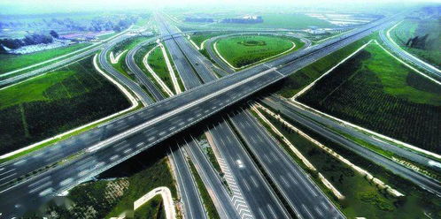 交通新基建 重塑未來出行，以智能賦能便捷、安全、高效新體驗(yàn)